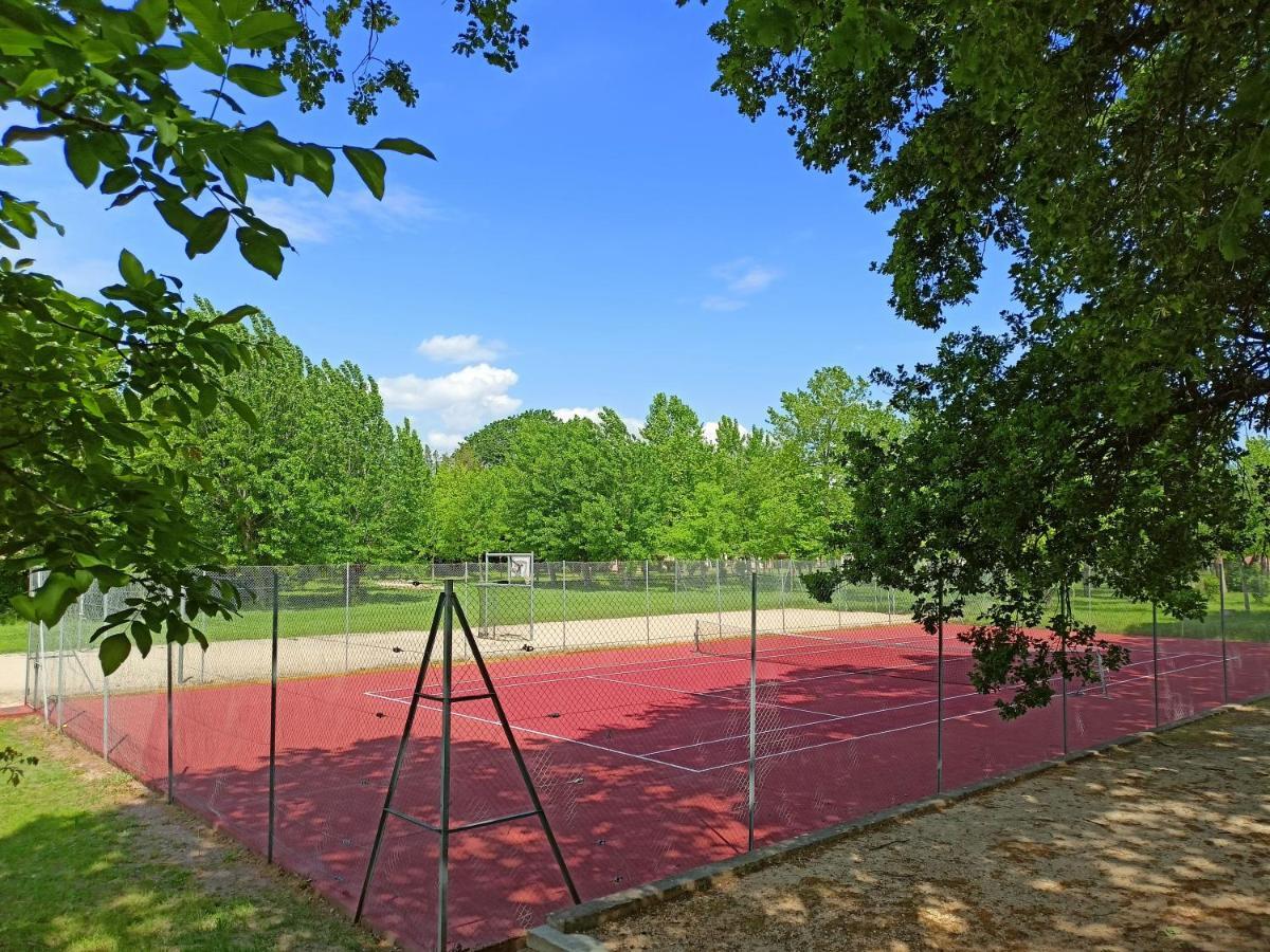 Domaine Le Moulin Neuf Ξενοδοχείο Saint-Quentin-la-Poterie Εξωτερικό φωτογραφία