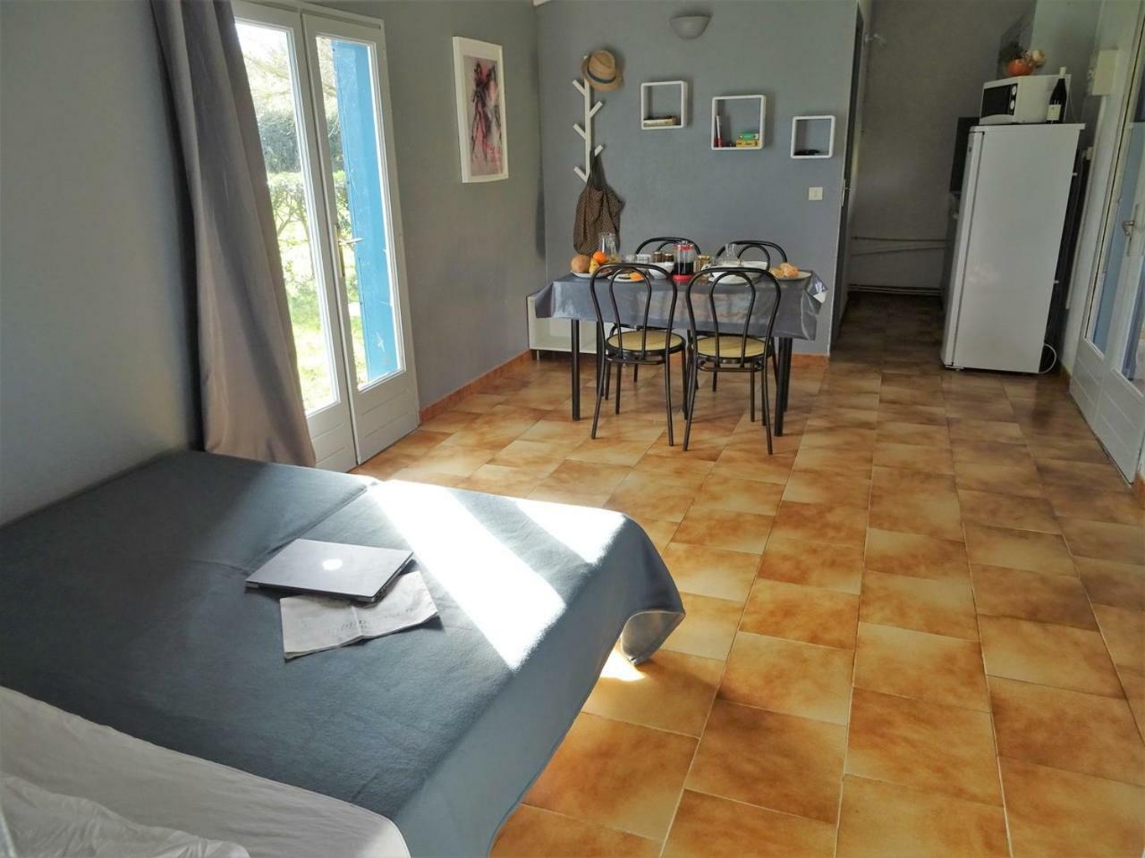 Domaine Le Moulin Neuf Ξενοδοχείο Saint-Quentin-la-Poterie Εξωτερικό φωτογραφία